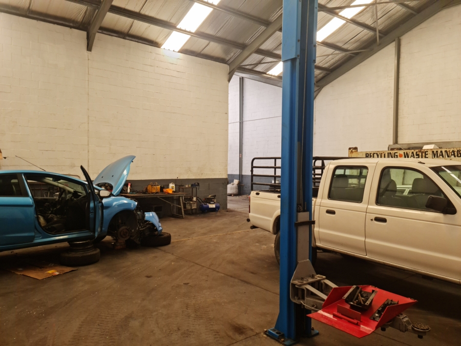 Commercial Property for Sale in Blackheath Industrial Western Cape